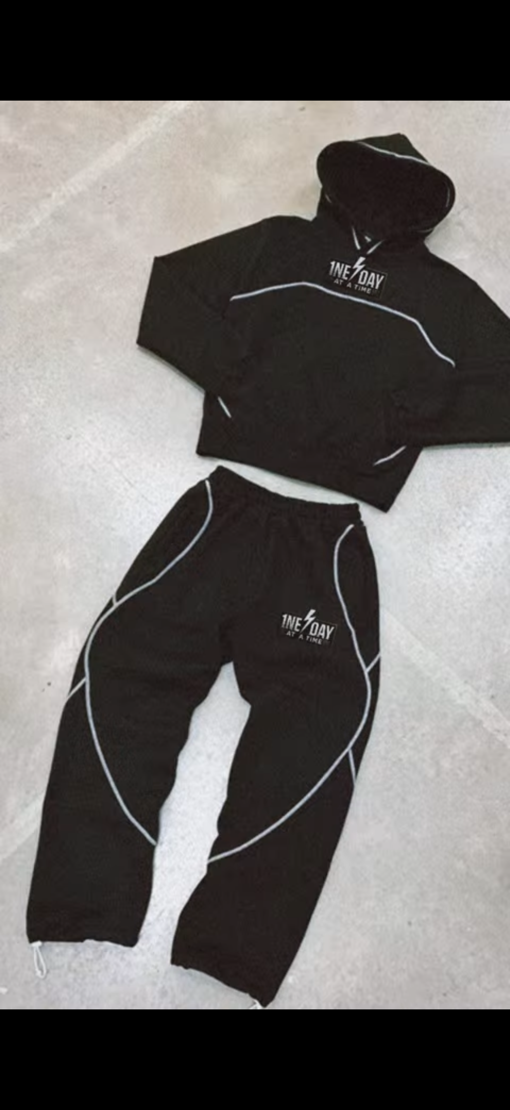 FOUNDATION TRACKSUIT